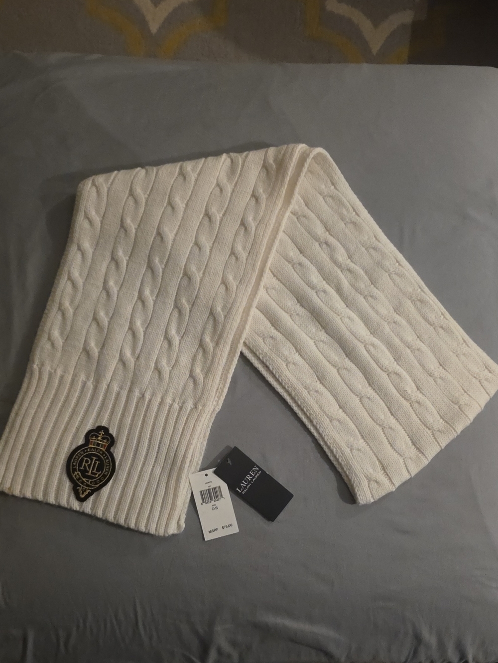 Lauren Ralph Lauren Cream Cable-Knit Crest Scarf